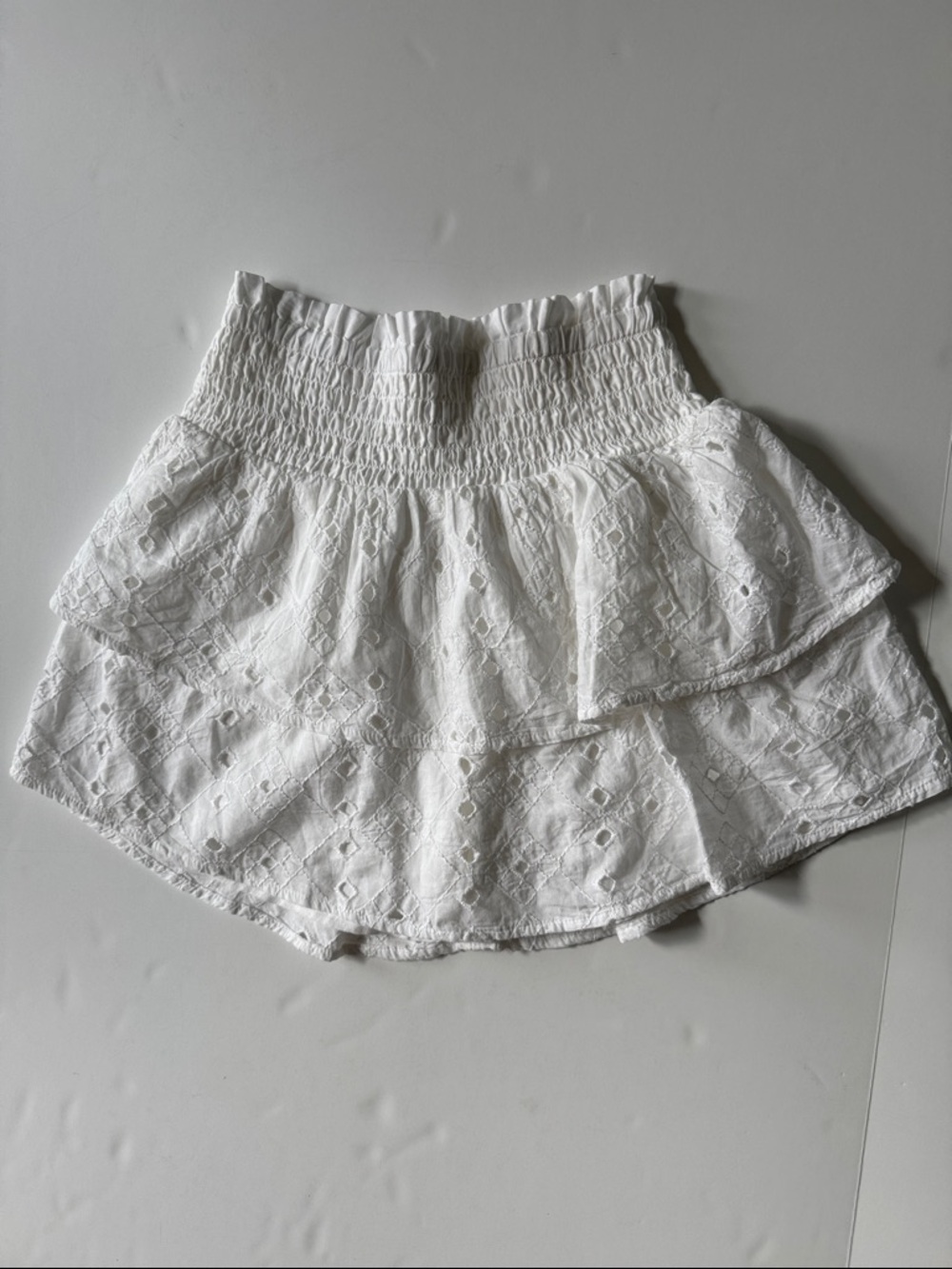 Abercrombie kids White Tiered Eyelet Mini Skirt Size 9/10 Girls